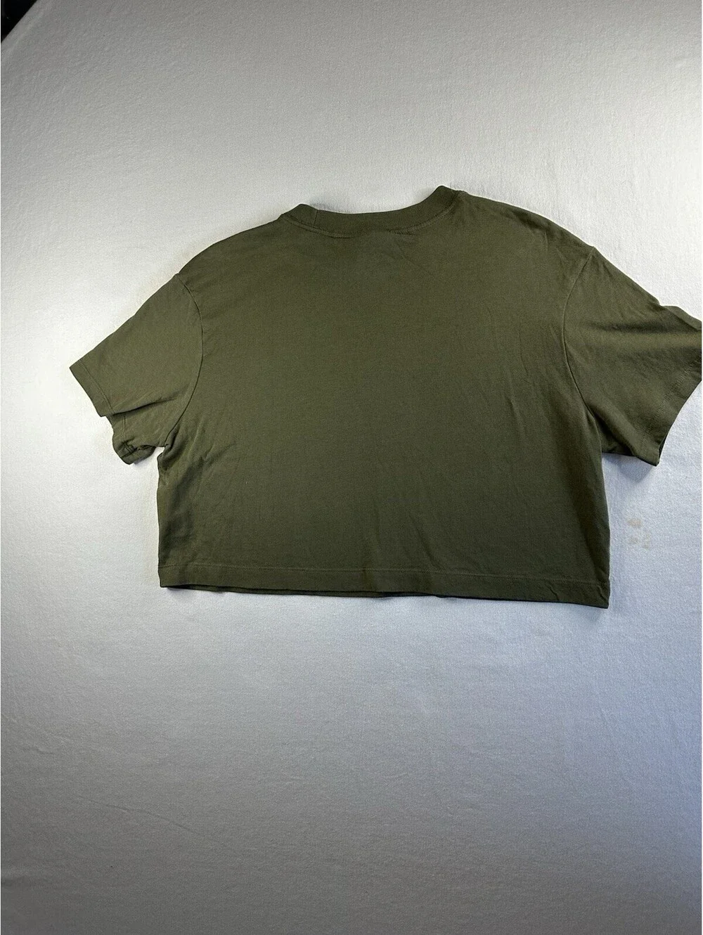 Nike Short Sleeve Cropped Shirt Women's, Size S Dark Olive